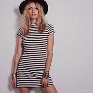 FP Beach Mini Dress Womens‎ XS Gray White Striped Mock Neck Short Sleeve A-Line